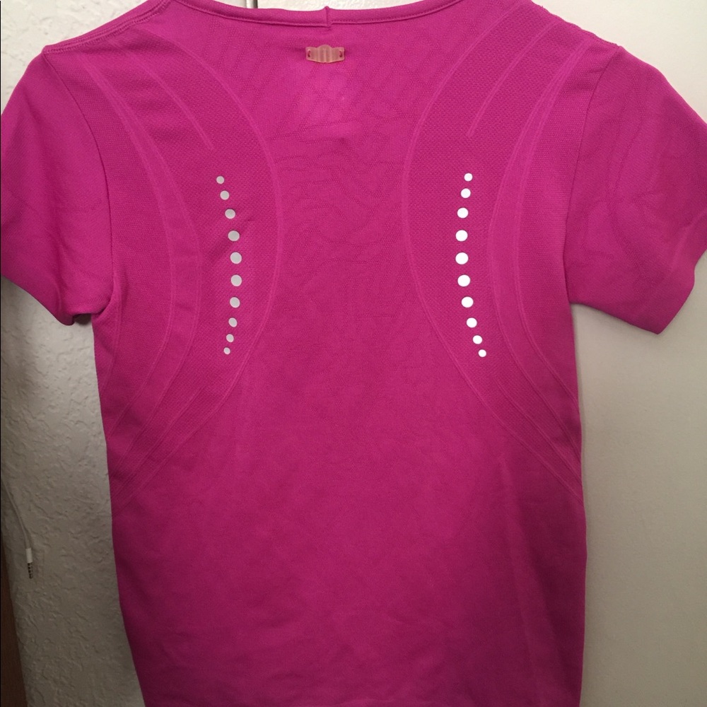 💕Shirt💕 - Picture 2 of 4